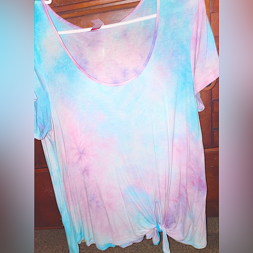 Large TieDyed Purple, Pink & White Colored Ribbon-Tied Shirt